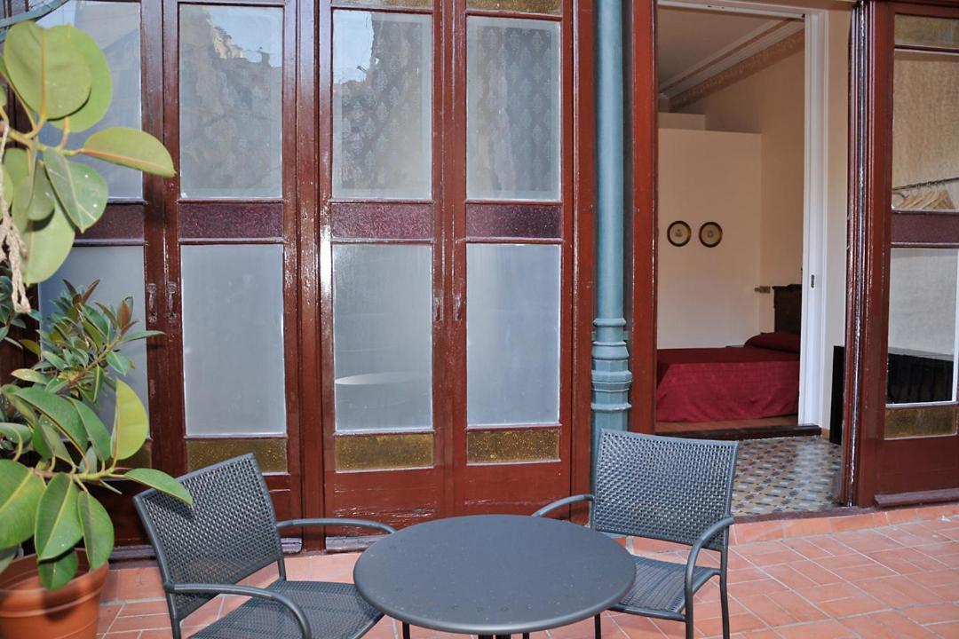 Center Gran Via Hotel Барселона Екстериор снимка