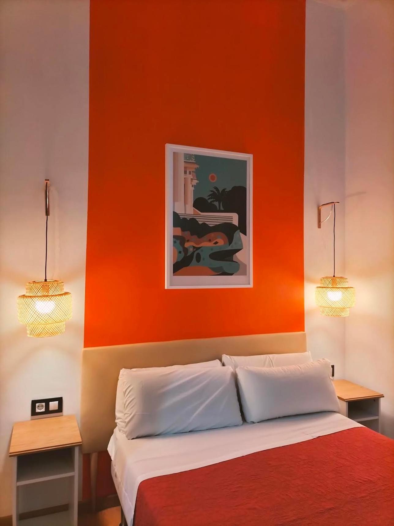 Center Gran Via Hotel Барселона Екстериор снимка